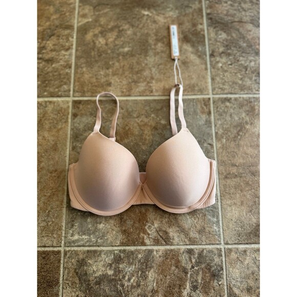Skims Fits Everybody T-shirt Demi Bra Clay Size 32D - Picture 1 of 8